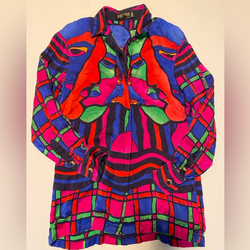 1991 ESCADA Geometric Face Print Silk Collared Blouse
